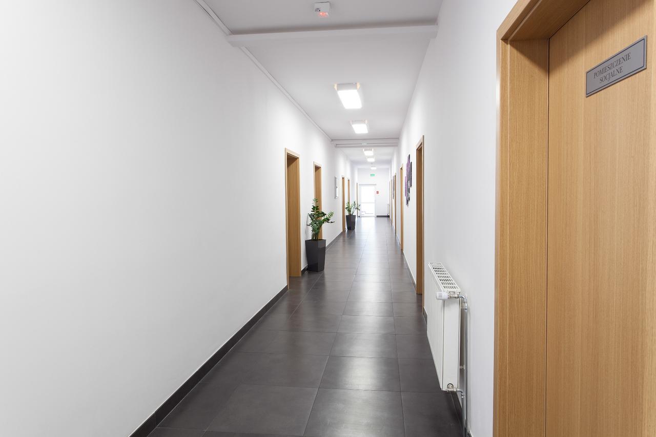 Dom Studenta Nr 1 Ans W Koninie Vandrarhem Konin  Exteriör bild